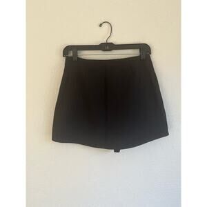 After Market Woman Black Front Cutout Short, Size Medium